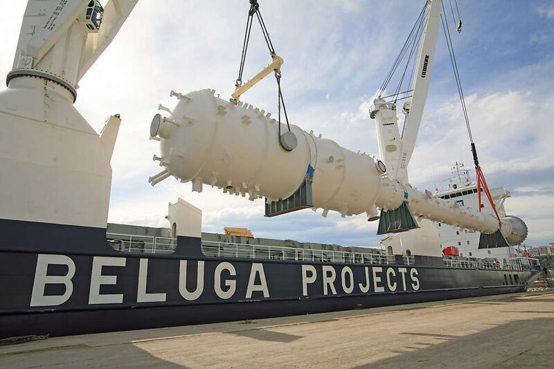 Beluga Shipping ist auf den zuverlässigen Transport komplexer Anlagenmodule, ganzer Fabriken, Windkrafttechnik, Transformatoren, Generatoren, Raffinerieausrüstung oder Hafenkräne spezialisiert. (Archiv: Vogel Business Media)