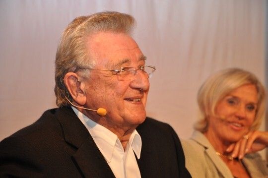 Rennfahrer-Legende Hans Hermann fuhr seit 1955 seine Rennen nur noch für Mercedes-Benz. (Foto: Richter)