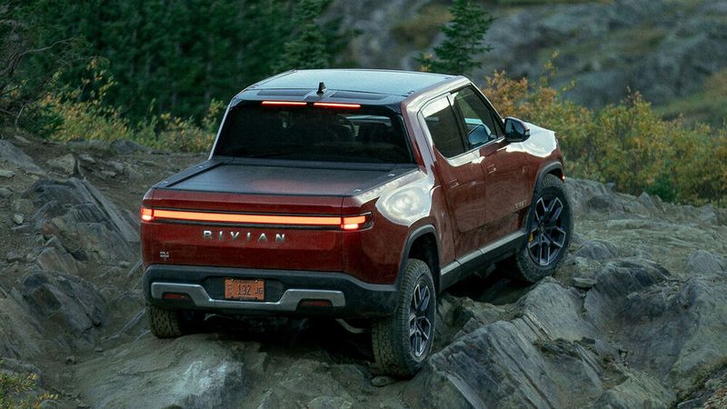 Den Rivian R1T kann man zumindest in den USA bereits kaufen. (Bild: Rivian)