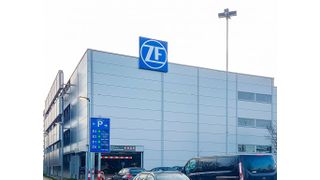 Viele deutsche Unternehmen – vor allem aus dem Automobilsektor – stehen vor einem Chipmangel, weil es Streit zwischen China und Nexperia in den Niederlanden gibt. Betroffen ist auch ZF, wo man versuchen wird, auf die Krise mit teilweiser Kurzarbeit zu reagieren. (Bild: ZF)