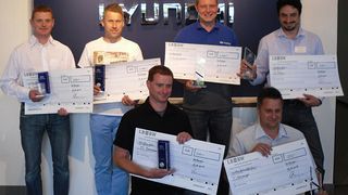 Hinten (v.li.): André Sandmann, Dirk Eichhorn, Marcus Reichenbacher, Daniel Frey. Vorne (v.li.): Marco Sandmann, Thomas Schweiger. (Foto: Hyundai)