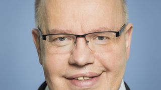"Wir müssen es schaffen, die Wirtschaft zu einer nachhaltigen bio- und biologisch basierten Wirtschaft umzubauen", sagte Bundeswirtschaftsminister Peter Altmaier. (Presse- und Informationsamt der Bundesregierung)