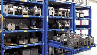 Das Regalsystem Ultra ist speziell für die Lagerung von schweren, sperrigen und grossen Flachmaterialien, Langgütern sowie Werkzeugen konzipiert worden. (Bild: Bonnema)