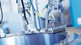 Die spezialisierte Bearbeitung von Guss- und Schmiedeteilen ist ein zentrales Thema der Castforge. (Landesmesse Stuttgart GmbH)