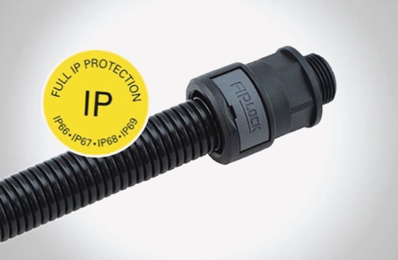 Die im Kabelschutz bislang einzigartige Verschraubung Fiplock One von Fränkische Industrial Pipes deckt alle Schutzklassen-Anforderungen bis IP 69 im industriellen Einsatz ab. (Fränkische Industrial Pipes)