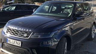 Mit dem Range Rover Sport P400e will Jaguar Land Rover 2019 möglichst viele Kunden und Interessenten für den Hybridantrieb begeistern. (Michel / »kfz-betrieb«)