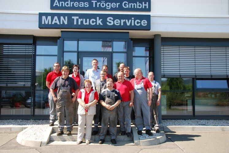 Kleines Team – große Leistung. Die Tröger-Mitarbeiter kennen ihre Kunden. (Foto: Holz)