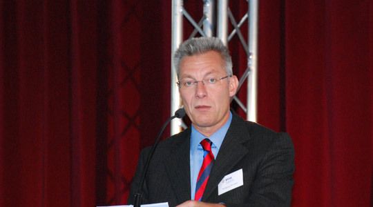 Durch das Programm führte in bewährter Manier Dipl.-Ing. Wolfgang Heintges. (Archiv: Vogel Business Media)