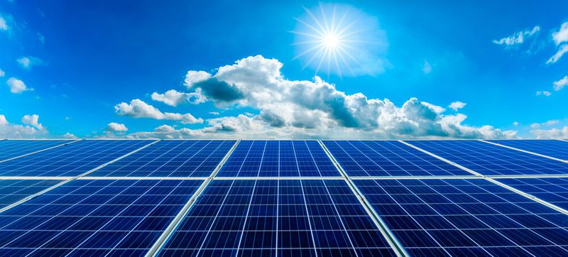 The Wolfhagen solar power park is the largest in the Bundesland. (Source: ABCDstock - stock.adobe.com)