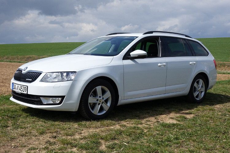 Äusserlich unscheinbar, greifen die Vorteile der Greenline Version unter dem Blech. (Foto: Wolfgang Sievernich)