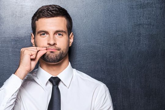 Häufig werden Fehler aus Angst vor Karrierenachteilen verschwiegen.(Bild:  gstockstudio - stock.adobe.com)