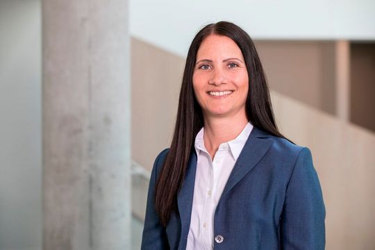 Edith Wittmann verantwortet als Geschäftsführerin und Enterprise Commercial Lead das Großkundengeschäft von Microsoft Deutschland.(Bild:  Microsoft)