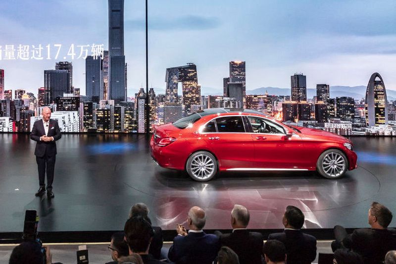 Mehr für den Durchschnittsbürger geeignet sind dagegen ... (Daimler)