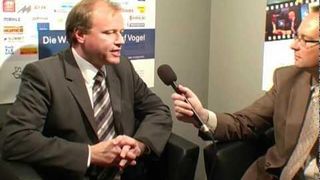 Dr. Robert Biermann zu Suchmaschinenoptimierung von Videos und Videomarketing von B2B-Unternehmen (YouTubePlayer_23569_mediaTREFF)