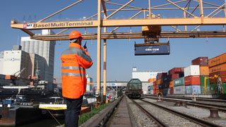 Containerterminal in Basel: Contargo verfügt in Deutschland, den Niederlanden, Frankreich und der Schweiz über 25 Containerterminals in Binnenhäfen. (Bild: Contargo)