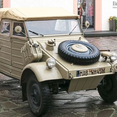 Der Zweite Weltkrieg ist einer von mehreren Gründen, warum bei Oldtimern aus dem Osten Deutschlands Fahrzeug und Dokumente nicht immer zusammenpassen. (Bild: Peter Diehl)