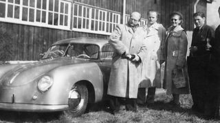 1950 kam es zur ersten Kundenauslieferung in Zuffenhausen. (Porsche)