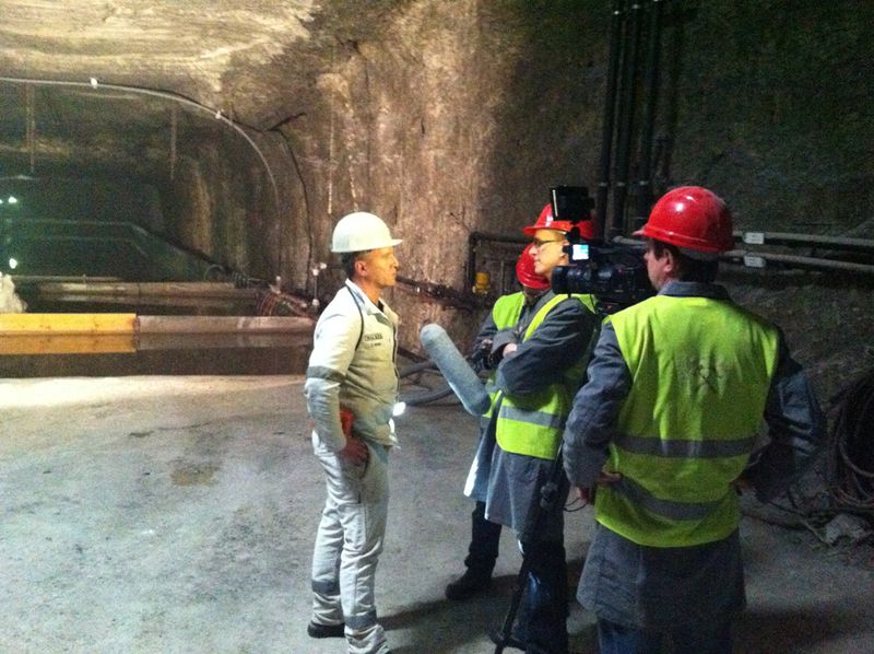 Obersteiger Dietmar Menge im Interview mit dem PROCESS-Kamerateam.  (Bild: PROCESS)