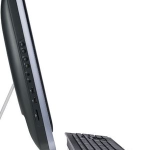 Der Dell Inspiron One 2320 baut mit 68 Millimetern Tiefe sehr flach und... (Archiv: Vogel Business Media)