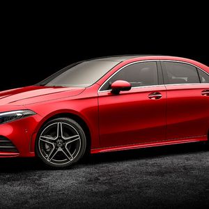 Ob eine die kleine Limousine auch nach Deutschland kommt ist fraglich. Produziert wird diese A-Klasse ausschließlich bei Beijing Benz Automotive in China.(Bild:  Daimler)