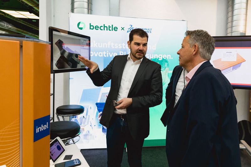 Die Partner und Sponsoren haben allesamt Lösungen parat, um die aktuellen Herausforderungen in der Produktentstehung effizient zu meistern. Unsere Partner in alphabetischer Reihenfolge: Altair, All for one, Bechtle PLM, CAIQ, Cenit, Comsol, Mdesign, Prostep, Simus Systems, Synera. Als Austeller durften wir in diesem Jahr zudem Evi:one, GPS Life, IAI, Isap, Linak, Net., Orcon und Wittenstein begrüßen. (Bild: Stefan Bausewein/VCG)