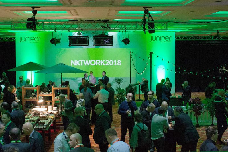 ...und abends gemeinsam Rahmenprogramm samt Musik, Galadinner und Party genießen. (Srocke)