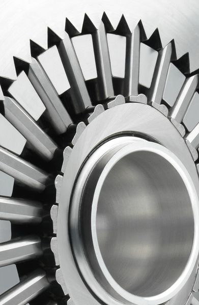 Dynamisierte Zähne, die um ein Polygon herum gruppiert sind, kennzeichnen die neue Getriebe-Kinematik Galaxie (Bild: Wittenstein)