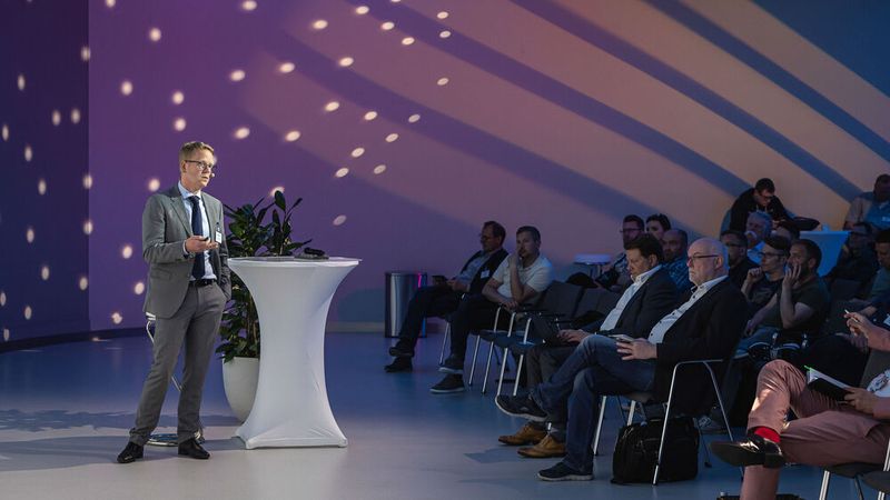 Neuigkeiten aus der Rechtsprechung des Bundesgerichtshofs erfuhren die Teilnehmer des Branchengipfels aus erster Hand – von Dr. Oliver Klein, Richter am BGH. (Bild: Stefan Bausewein)