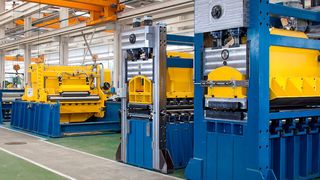 Laut Athader sind die Frequenzumrichter Unidrive M zuverlässig und sehr leistungsfähig. Daneben sollen sie eine hohe Geschwindigkeit und Dynamik ermöglichen. (Emerson)