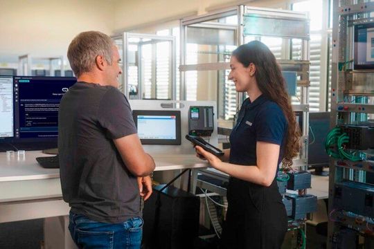 The Engineering Copilot TIA autonomously executes engineering tasks(Image: Siemens)