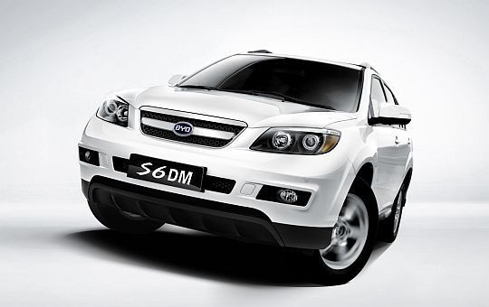 Das neueste BYD-Produkt ist der S6 DM, ein SUV mit Hybridantrieb. (Archiv: Vogel Business Media)