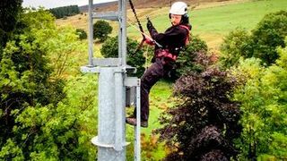 Sechs neue Absturzsicherungssets von 3M enthalten alles, was für gängige Anwendungsbereiche an Persönlicher Schutzausrüstung gegen Absturz notwendig ist – vom Auffanggurt über Verbindungsmittel bis zum Anschlaghilfsmittel.  (3M)