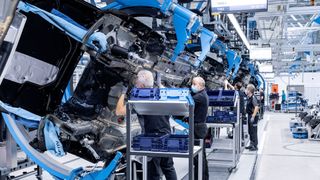 Die Autobranche steckt in einem tiefen Strukturwandel. Den können nicht alle Unternehmen mitgehen. (Mercedes-Benz AG)