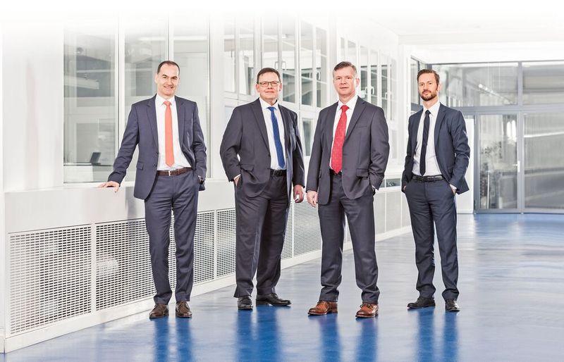 Die Geschäftsleitung Studer und Schaudt Mikrosa (v. l. n. r.): Jens  Bleher (CEO), Stephan Stoll (COO), Thomas Huber (CTO), Sandro Bottazzo (CSO). (Studer)