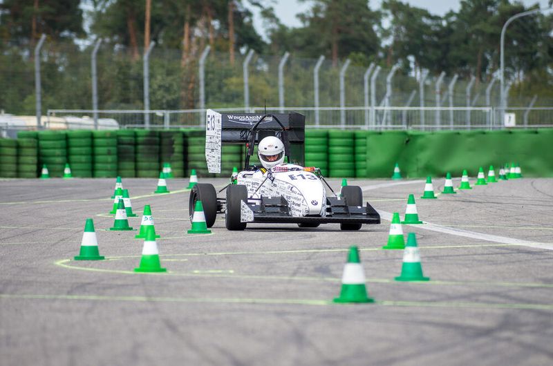 Foto-Impressionen von der Formula Student Germany 2015 (Bild: 