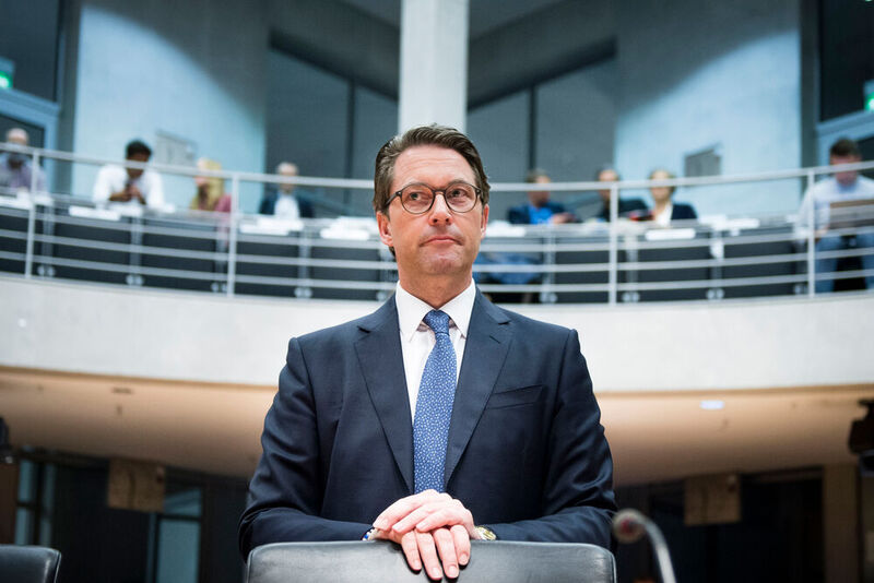 Bundesverkehrsminister Andreas Scheuer will Verkehrsträger für Logistik nutzen.