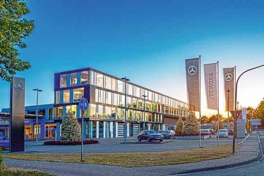 In der Zentrale in Rheine laufen die Fäden aller Senger-Standorte zusammen. (Bild:  Senger)