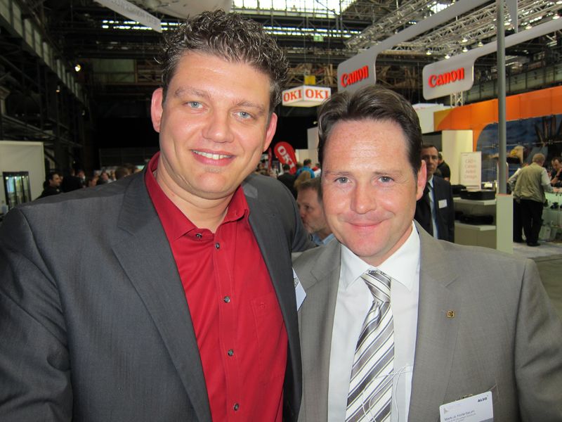 Sven Daum, 1000deal, und Markus Hollerbaum, KYOCERA (Bild: IT-BUSINESS)