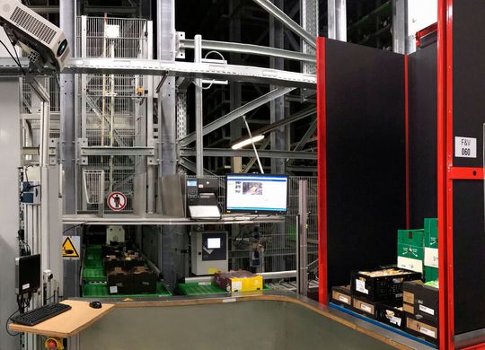 GTP-Kommissionierung im Obst- und Gemüsebereich.(Bild:  Witron)