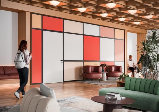 Die Stahl- oder Edelstahlprofile des Brandschutzsystems Fuego Light lassen sich flächenbündig mit Holzpaneelen kombinieren – geeignet für ein- und zweiflügelige Türen sowie feuerhemmende Trennwände (EI30). (Bild:  Forster Profilsysteme AG)