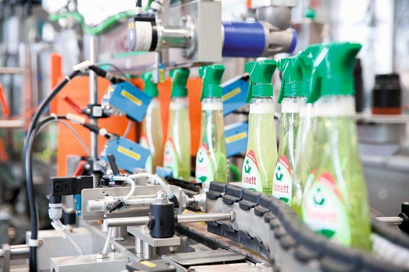 Die Marke mit dem Frosch ist seit Jahren auch Vorreiter im Bereich nachhaltige Produktion. Das wurde auch von der Öffentlichkeit honoriert. Werner & Mertz ist Träger des Deutschen Nachhaltigkeitspreises. (Bild: Kaeser)