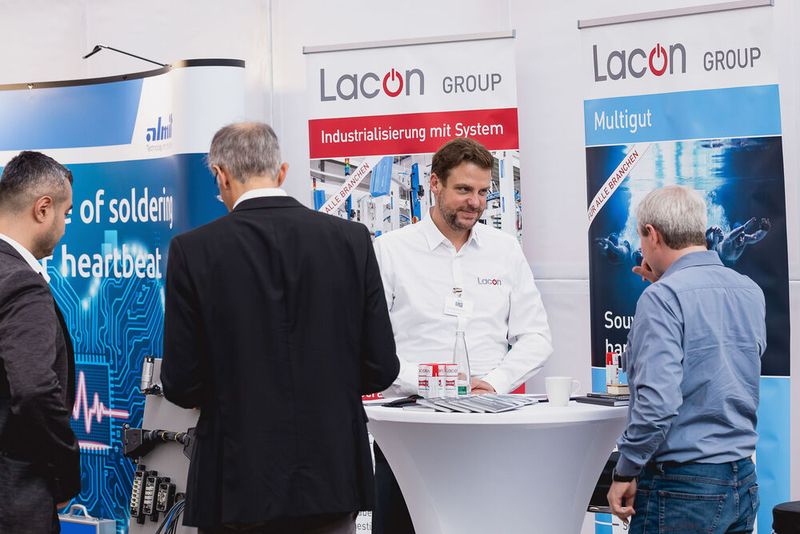 Der EMS-Tag 2024 in Würzburg bringt die Branche an einen Tisch, an dem Ideen und Lösungsansätze für Multikrisen diskutiert werden. (Bild: Stefan Bausewein)