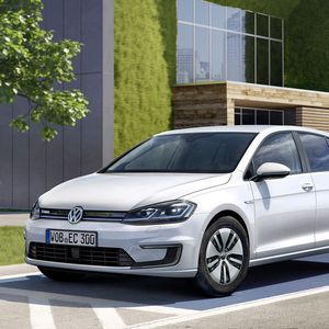 (Volkswagen)