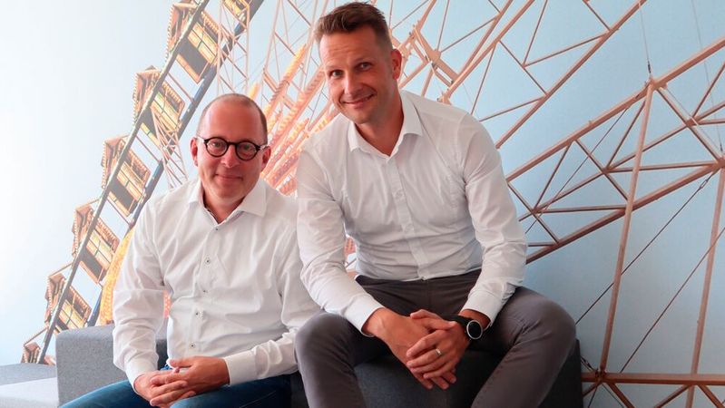 Die Real-Garant-Manager Daniel König (links, Director Sales and Marketing Germany) und Johannes Höfflin (Head of Sales Germany) wollen Produkte kreieren, die dem Handel einen Mehrwert bieten.(Bild:  Real Garant)