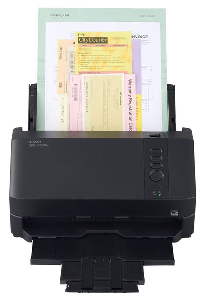 Der günstigere Ricoh SP‑2230N bietet denselben Funktionsumfang wie der schnellere SP‑2240N. Auch er kommt mit einer Vielzahl von Vorlagenformaten zurecht. (Bild: PFU)
