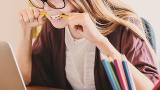 ETH-Experiment zeigt: Unterbrechungen, etwa durch ein klingelndes Handy oder Arbeitkollegen, können zu körperlichem Stress führen. (Bild: gemeinfrei)