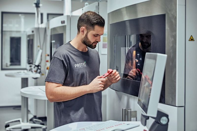 Mithilfe eines neuronalen Netzes kann anhand von 3D-Modellen frühzeitig festgestellt werden, ob ein Produkt additiv gefertig werden kann. (Protiq)