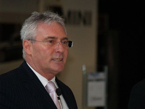 Niederlassungsleiter Volkmar Job: „Wir sind stolz auf unser Ergebnis, vor allem weil der Gesamtmarkt um 34 Prozent zurückging.“ (Archiv: Vogel Business Media)