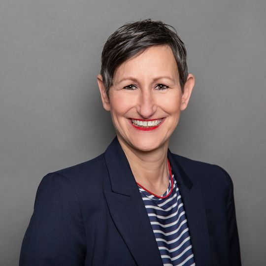 Karin Hernik, Head of IT Channel DACH, Secure Power(Bild:  Schneider Electric)