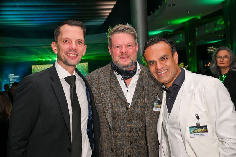 Hendrik Flierman (Swissbit), Gregor Knipper (GN Audio) und Santosh Wadwa (Fsas). (Bild: Hannes Magerstädt)